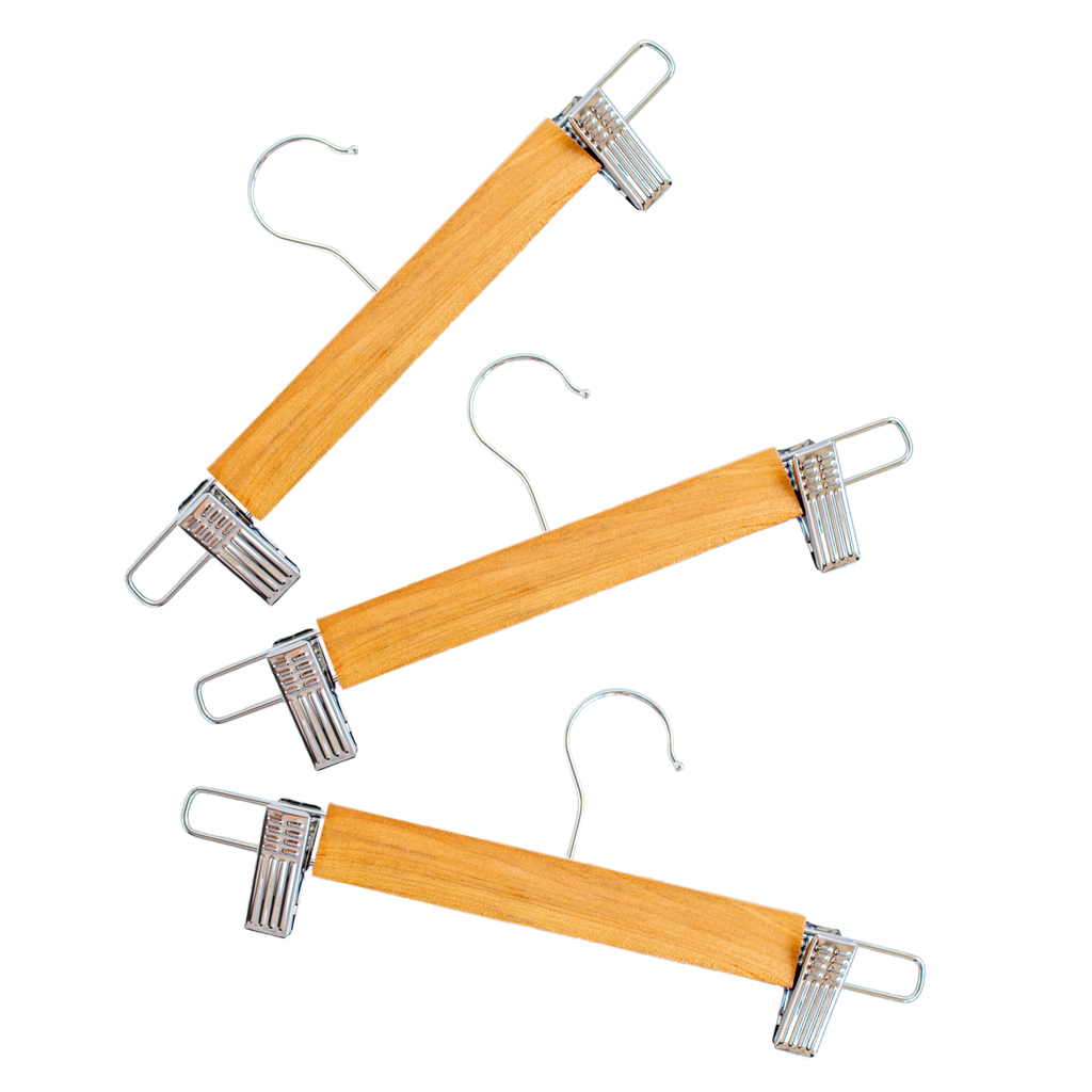 Percha De Madera 34 x 28.8 x 1Cm X  3 Und